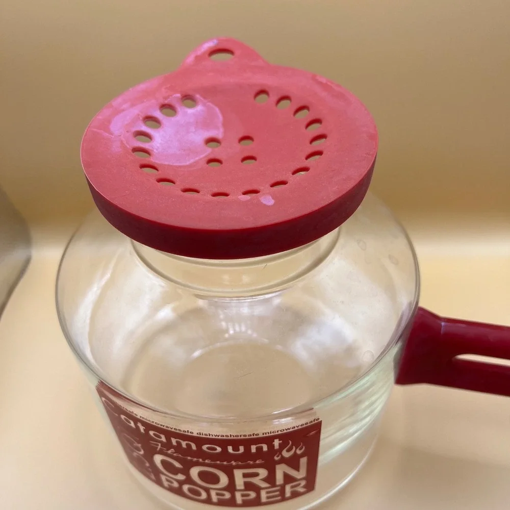 VTG Catamount Flameware 2.5 QT Glass Microwave PopCorn Popper Red Handle Lid
